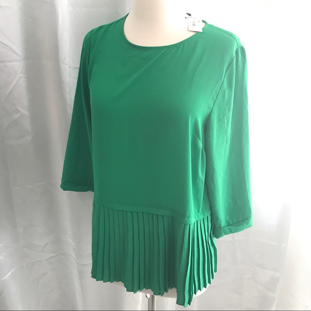 The Limited 3/4 sleeve top blouse scoop neck NEW